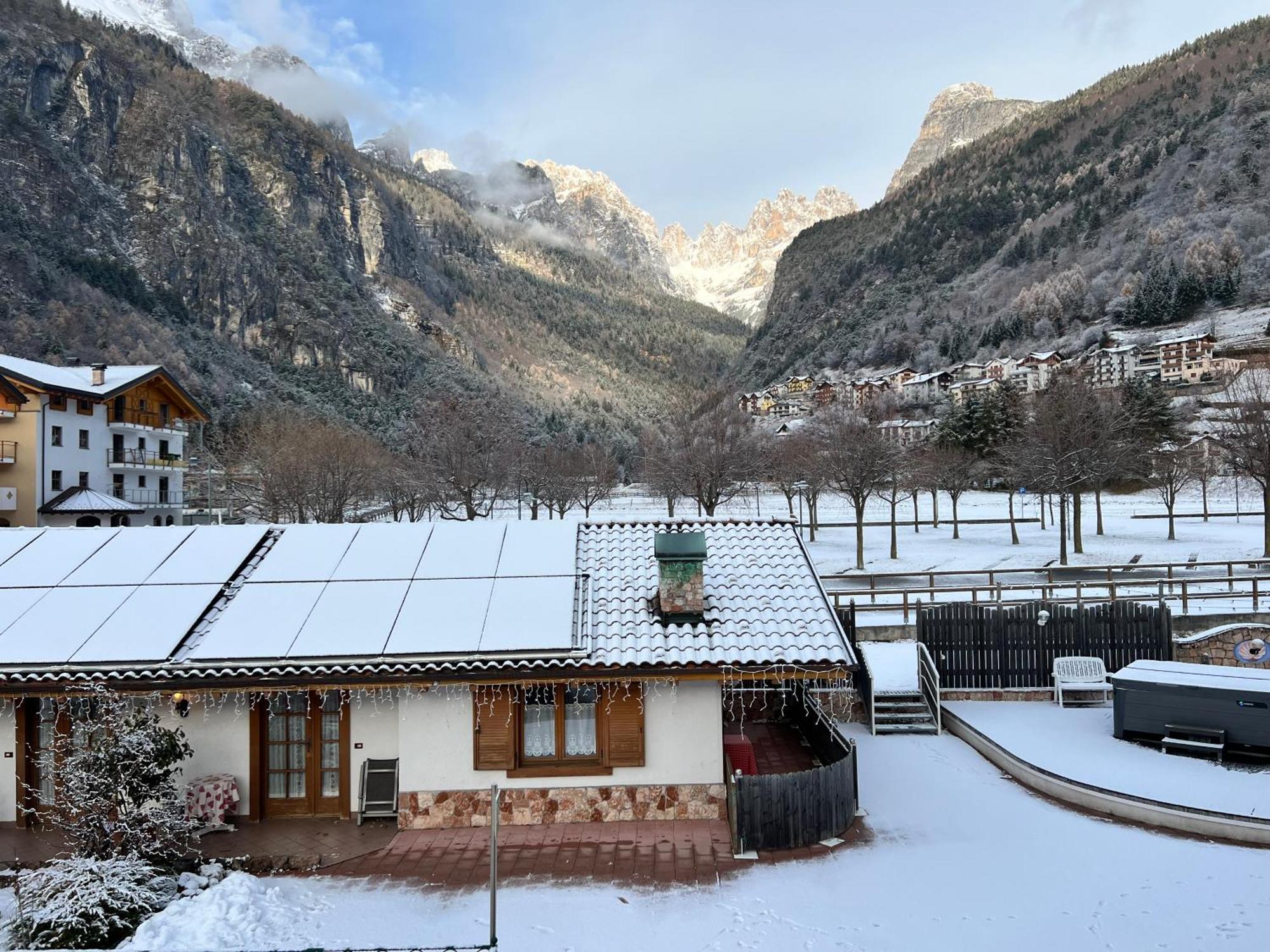 Chalet Al Lago Molveno Exterior foto